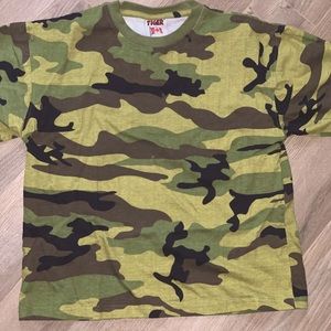 BRAND NEW army t-shirts